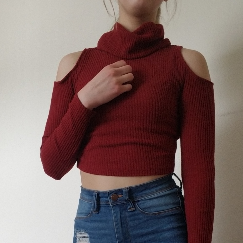 Red sweater crop top